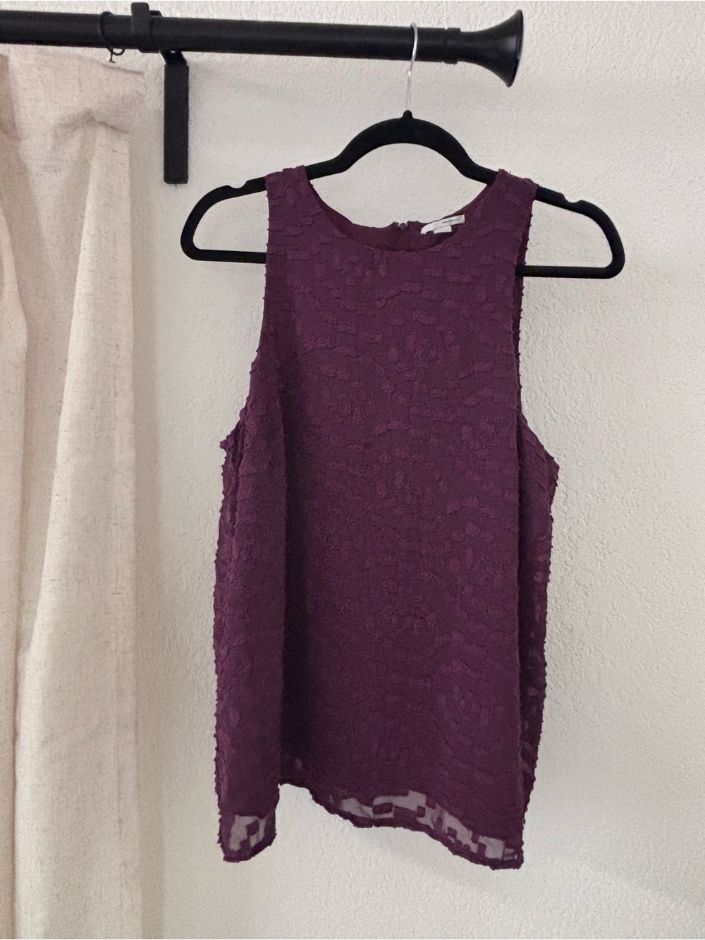 Sleeveless wine purple blouse size medium